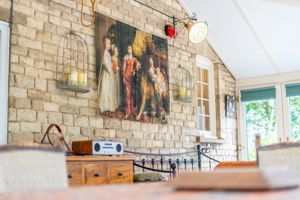 Photo 11- click for photo gallery